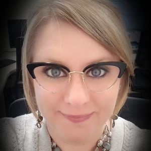 Meet your Posher, Andrea